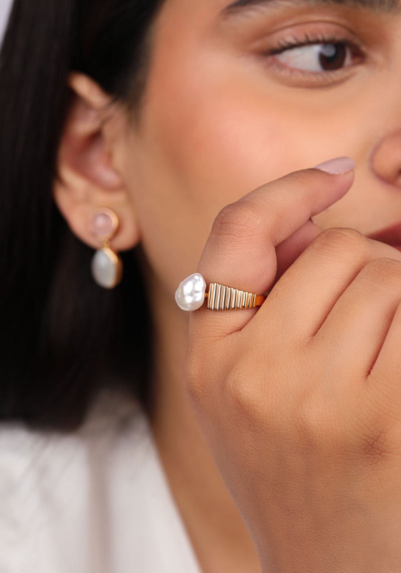 Keishi Pearl Edge Vermeil Ring