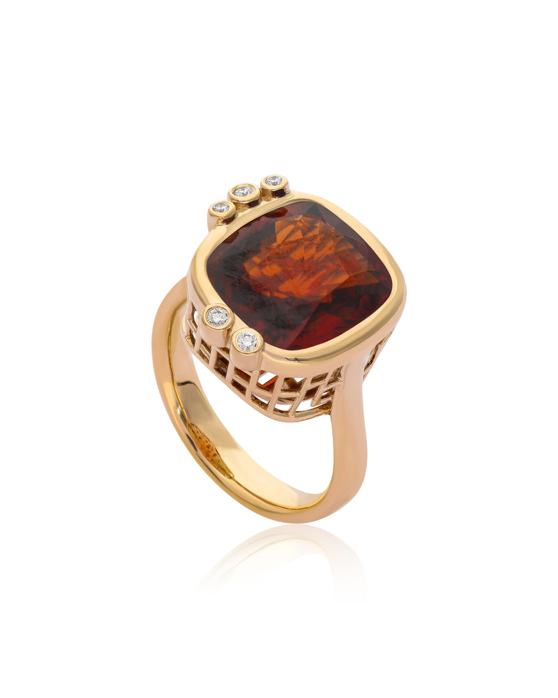 Garnet 18k Gold Ring